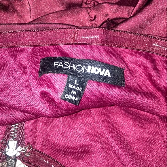 Ruched corset crop top zip up - Picture 7 of 10